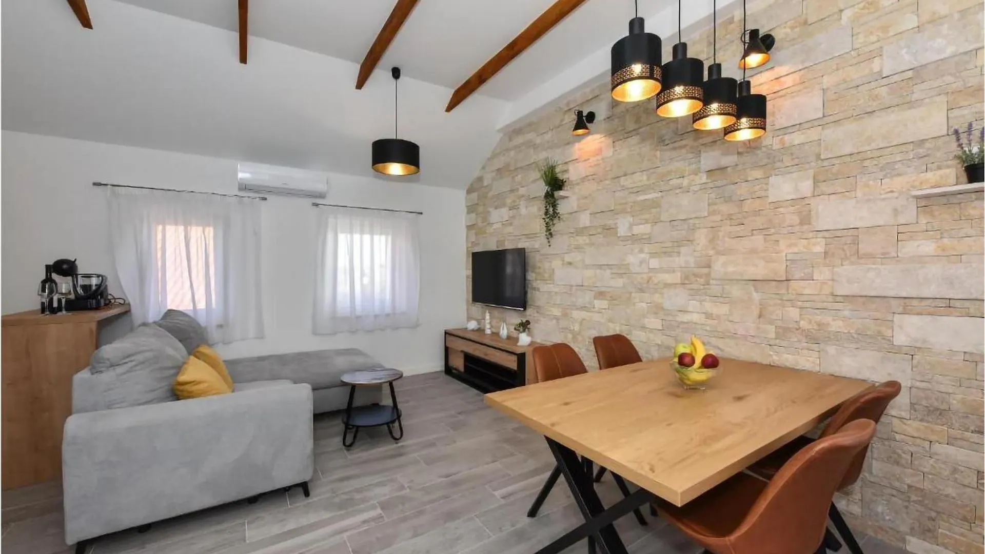 Holiday home Amazing Home In Privlaka Privlaka