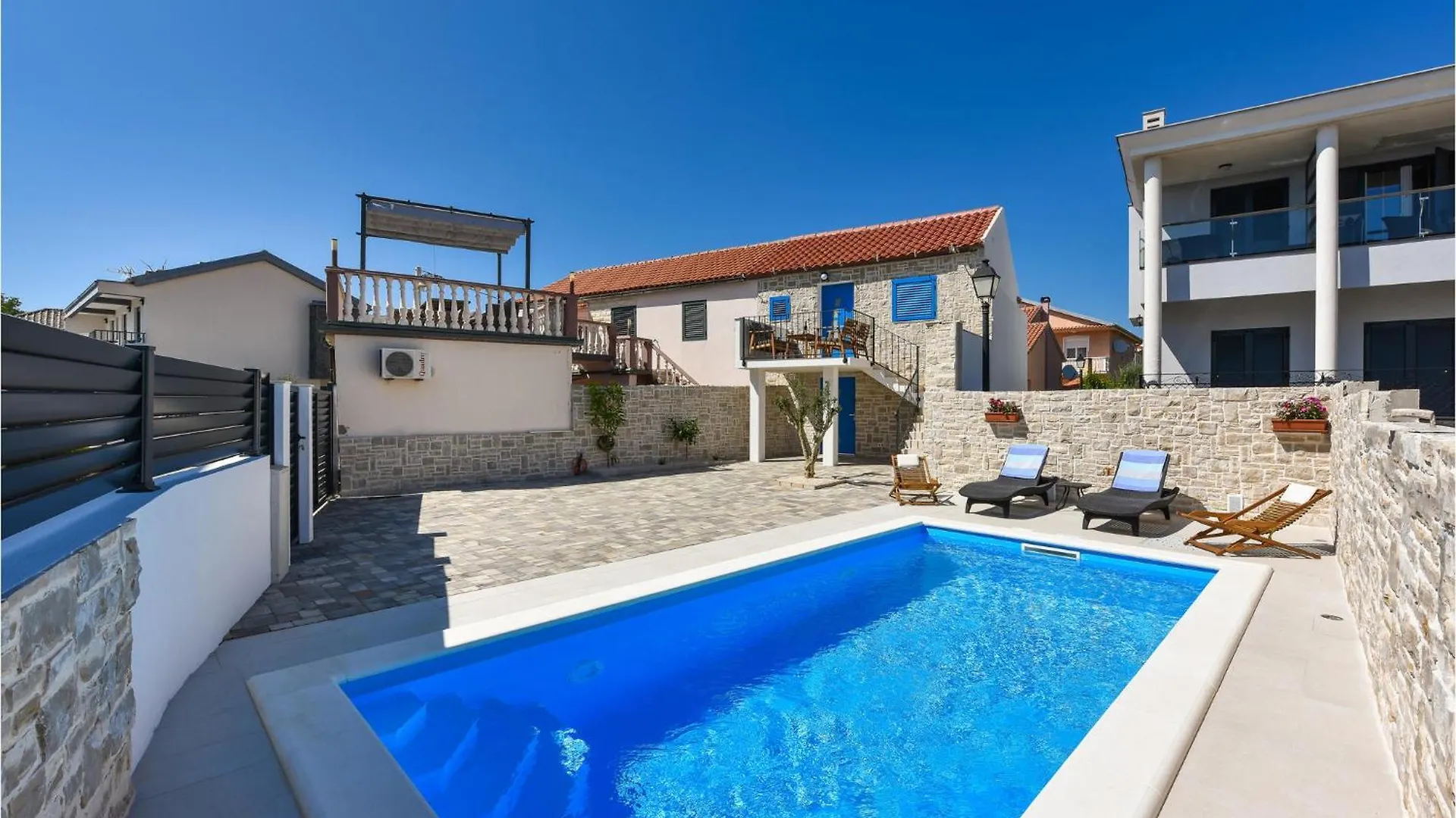 Amazing Home In Privlaka Privlaka